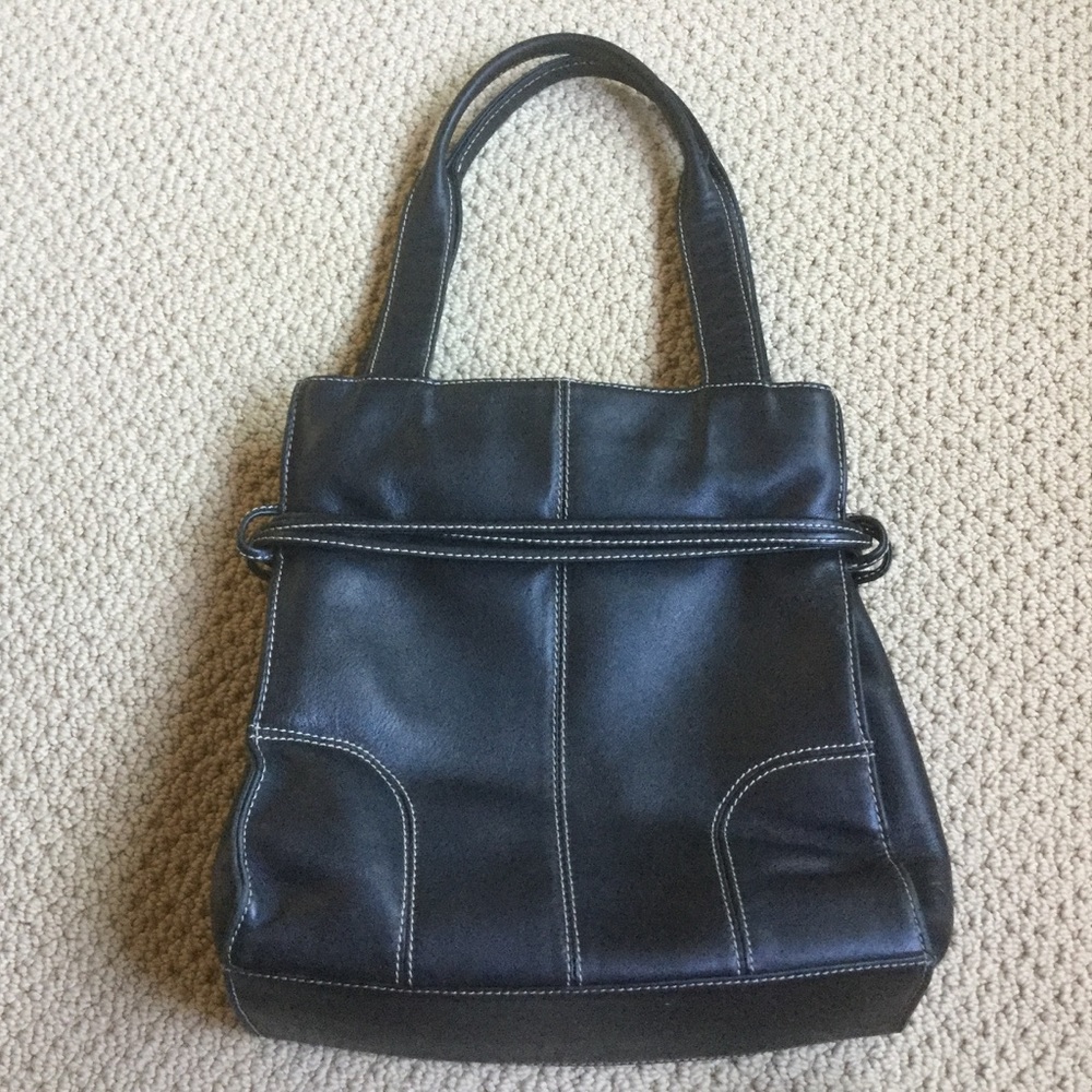 Kenneth Cole Handbag - Picture 2 of 4